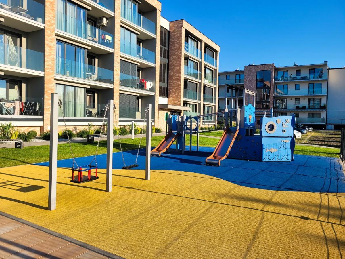 Czarna Perla By Perlowa Przystan Rent Kolobrzeg Ngoại thất bức ảnh